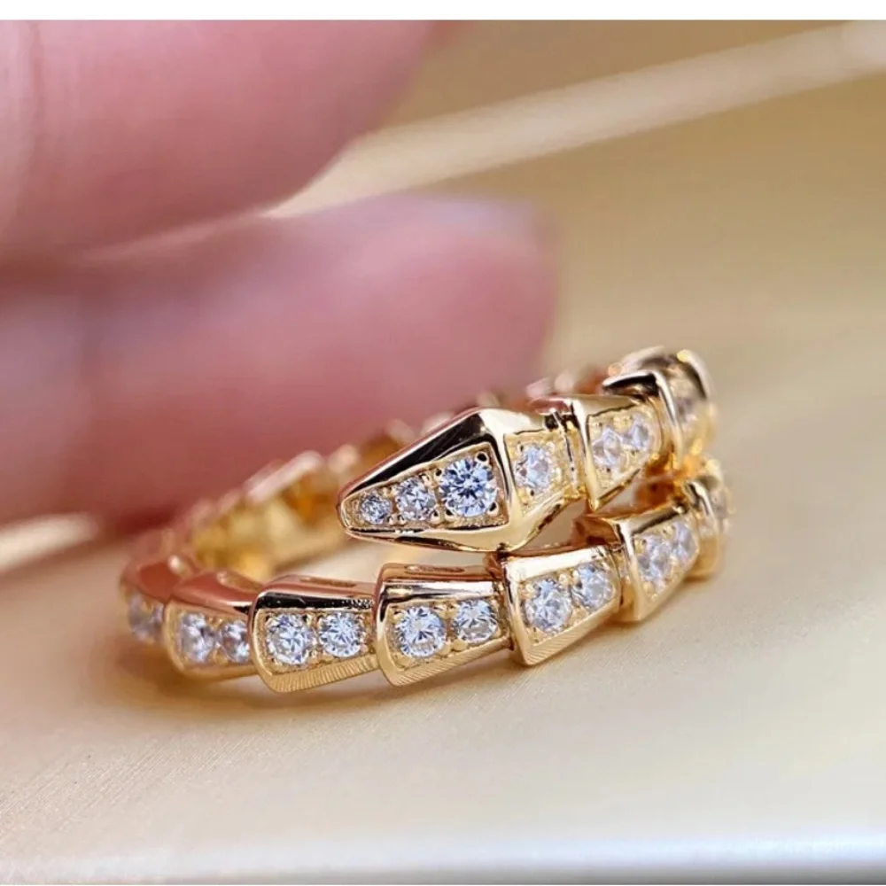 New Beautiful 18k Yellow Gold Over Silver White Sapphires Ring